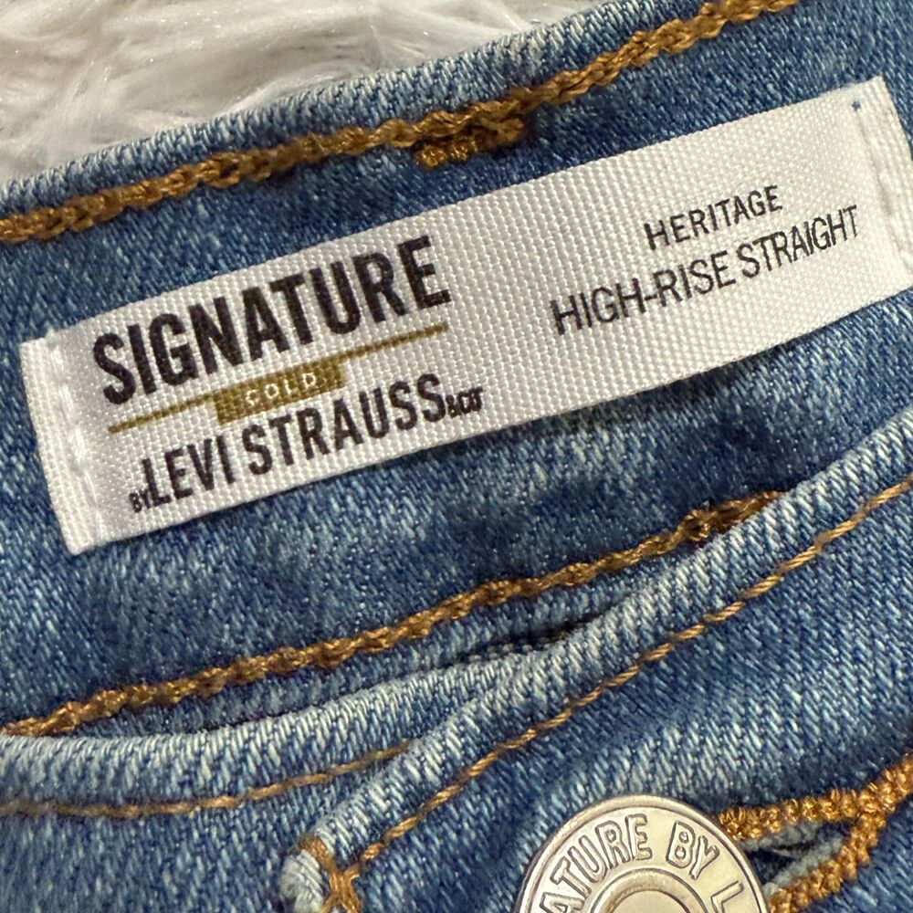 Levi's Strauss Signature Heritage High Rise Straight Leg Jean in Blue Sz W30 - Picture 6 of 8